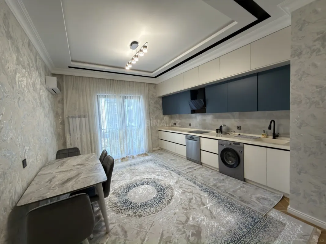 Kirayə verilir 2 otaqlı mənzil 100 m²