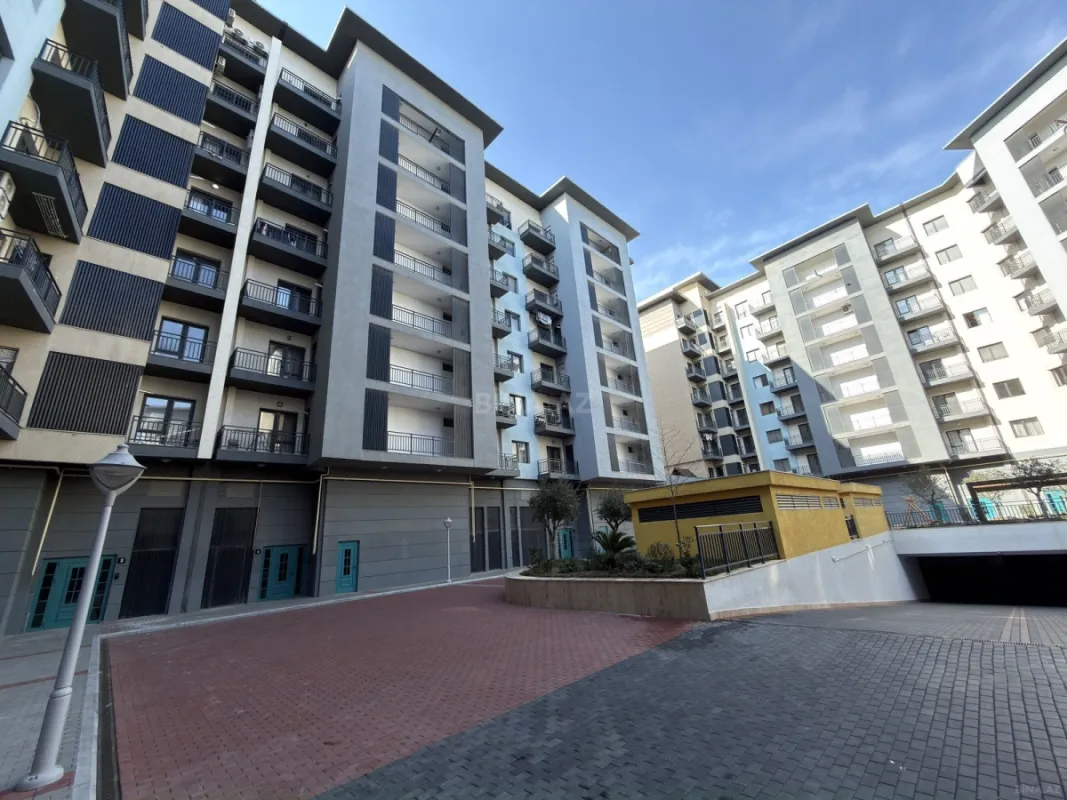 Kirayə verilir 2 otaqlı mənzil 100 m²