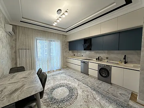 Kirayə verilir 2 otaqlı mənzil 100 m²