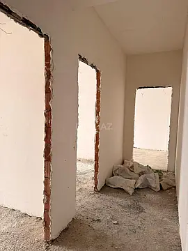 Satılır 3 otaqlı mənzil 85.5 m²