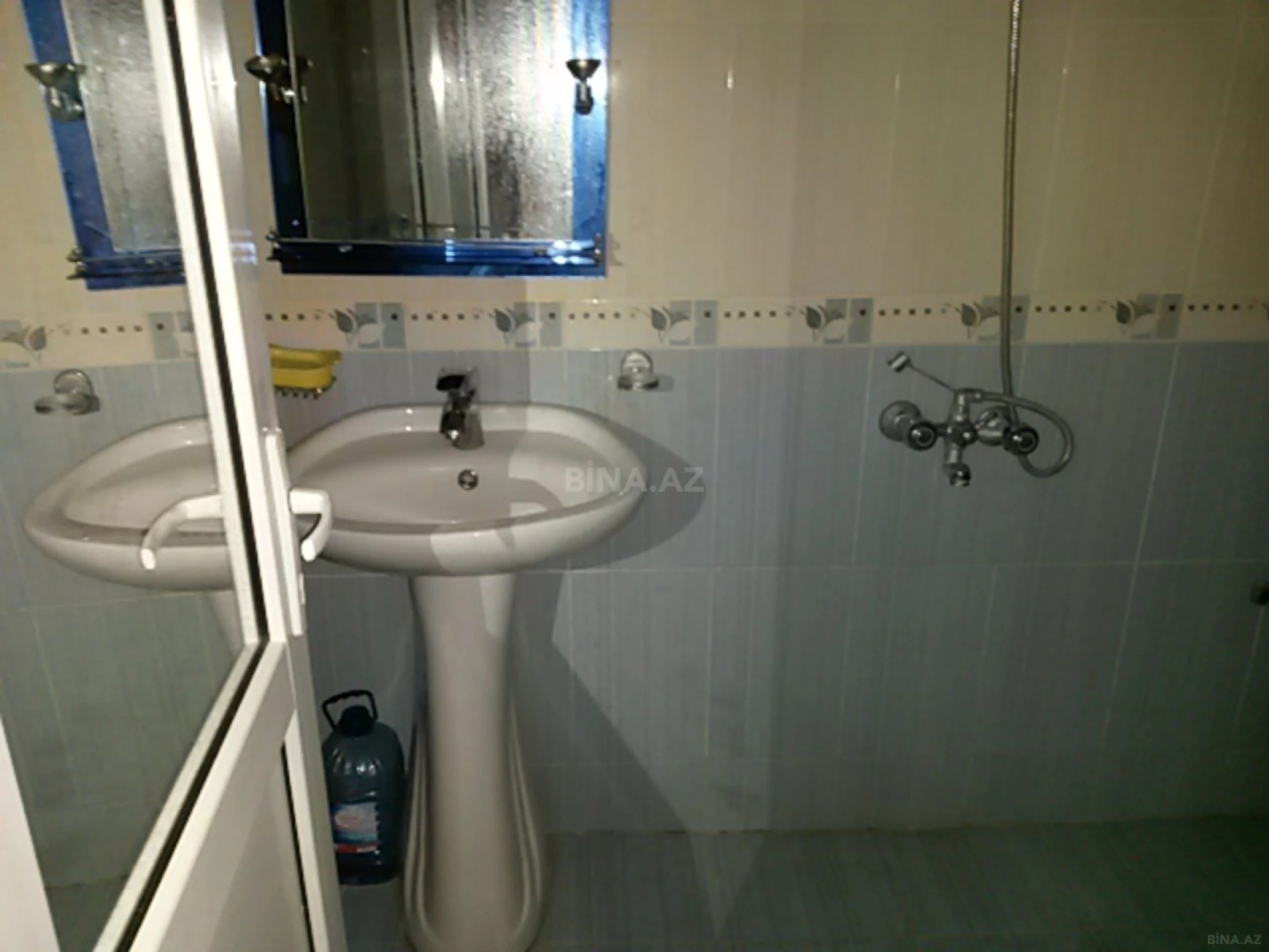 Kirayə verilir 2 otaqlı mənzil 32 m²
