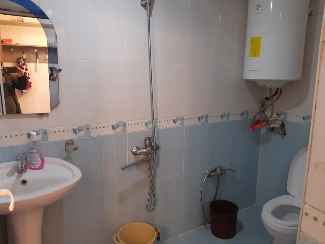 Kirayə verilir 2 otaqlı mənzil 32 m²