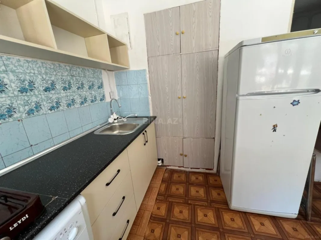 Satılır 3 otaqlı mənzil 100 m²