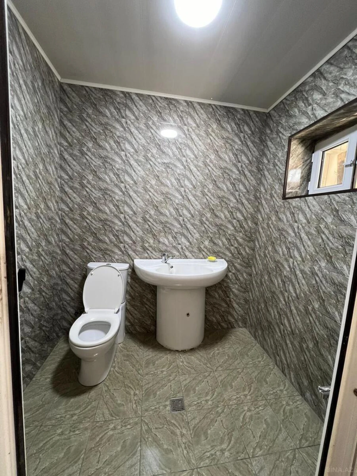 Satılır 3 otaqlı mənzil 100 m²