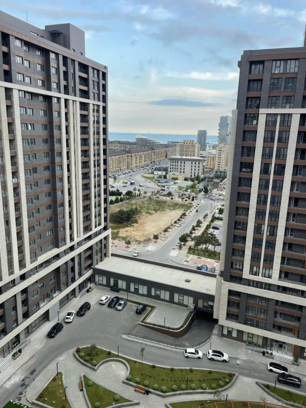 Kirayə verilir 2 otaqlı mənzil 95 m²