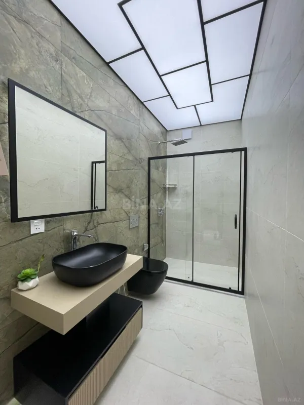 Kirayə verilir 2 otaqlı mənzil 95 m²