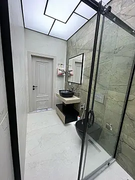 Kirayə verilir 2 otaqlı mənzil 95 m²