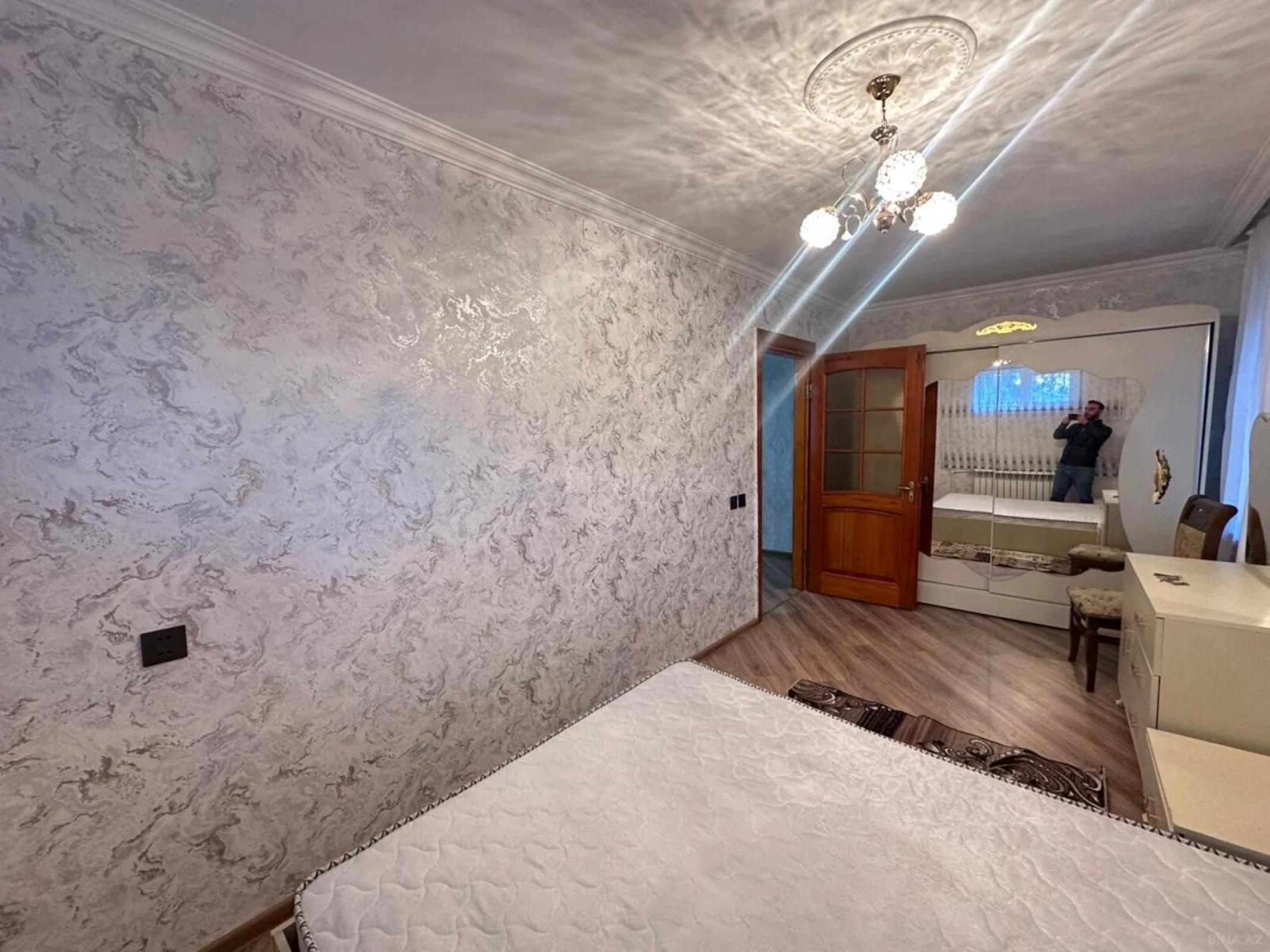 Satılır 2 otaqlı mənzil 55 m²