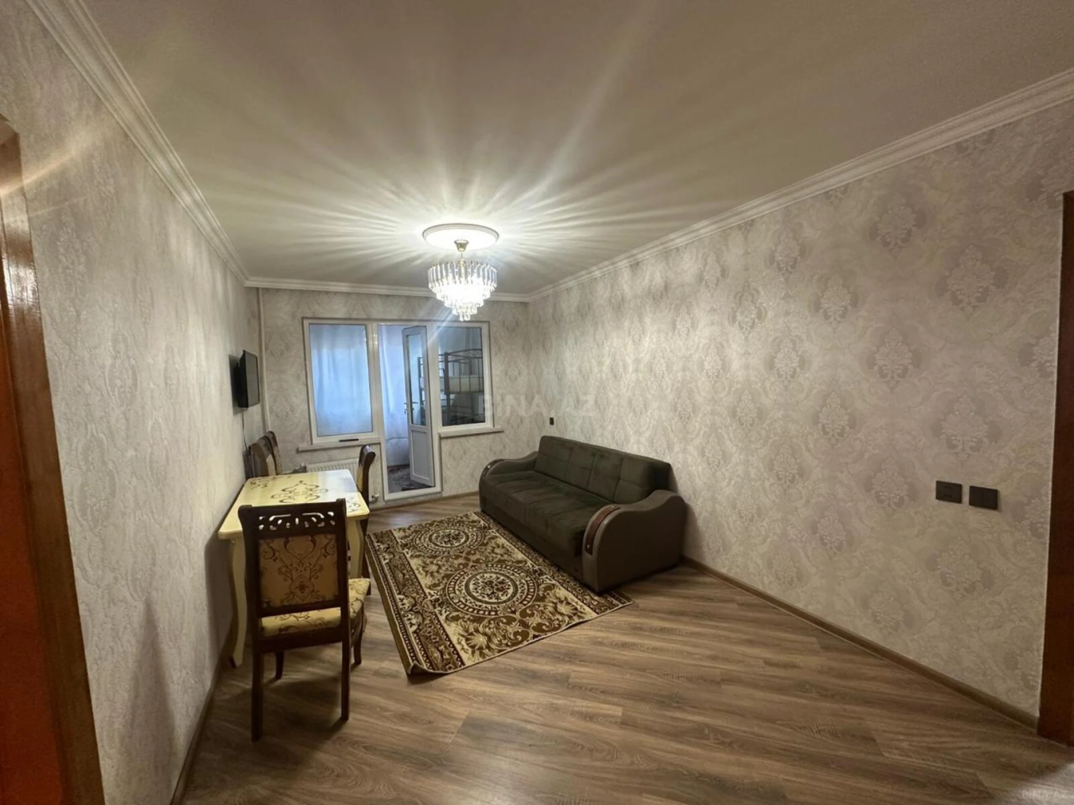Satılır 2 otaqlı mənzil 55 m²