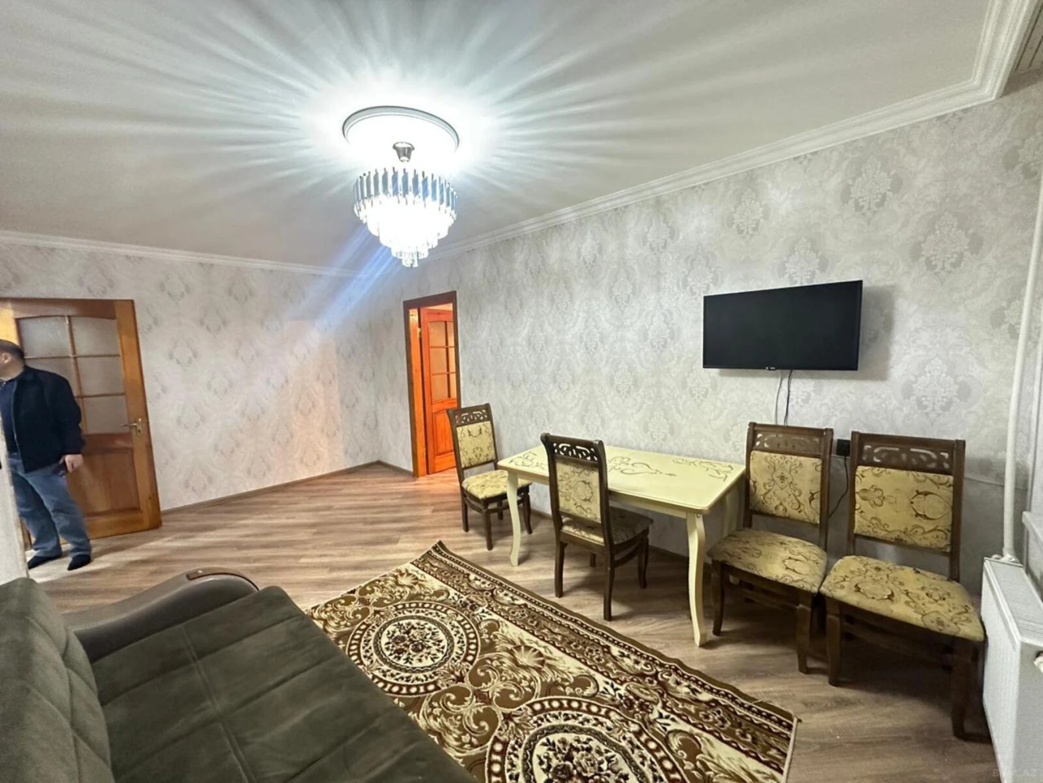 Satılır 2 otaqlı mənzil 55 m²