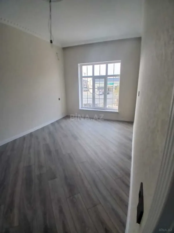 Satılır 5 otaqlı həyət evi 220 m²