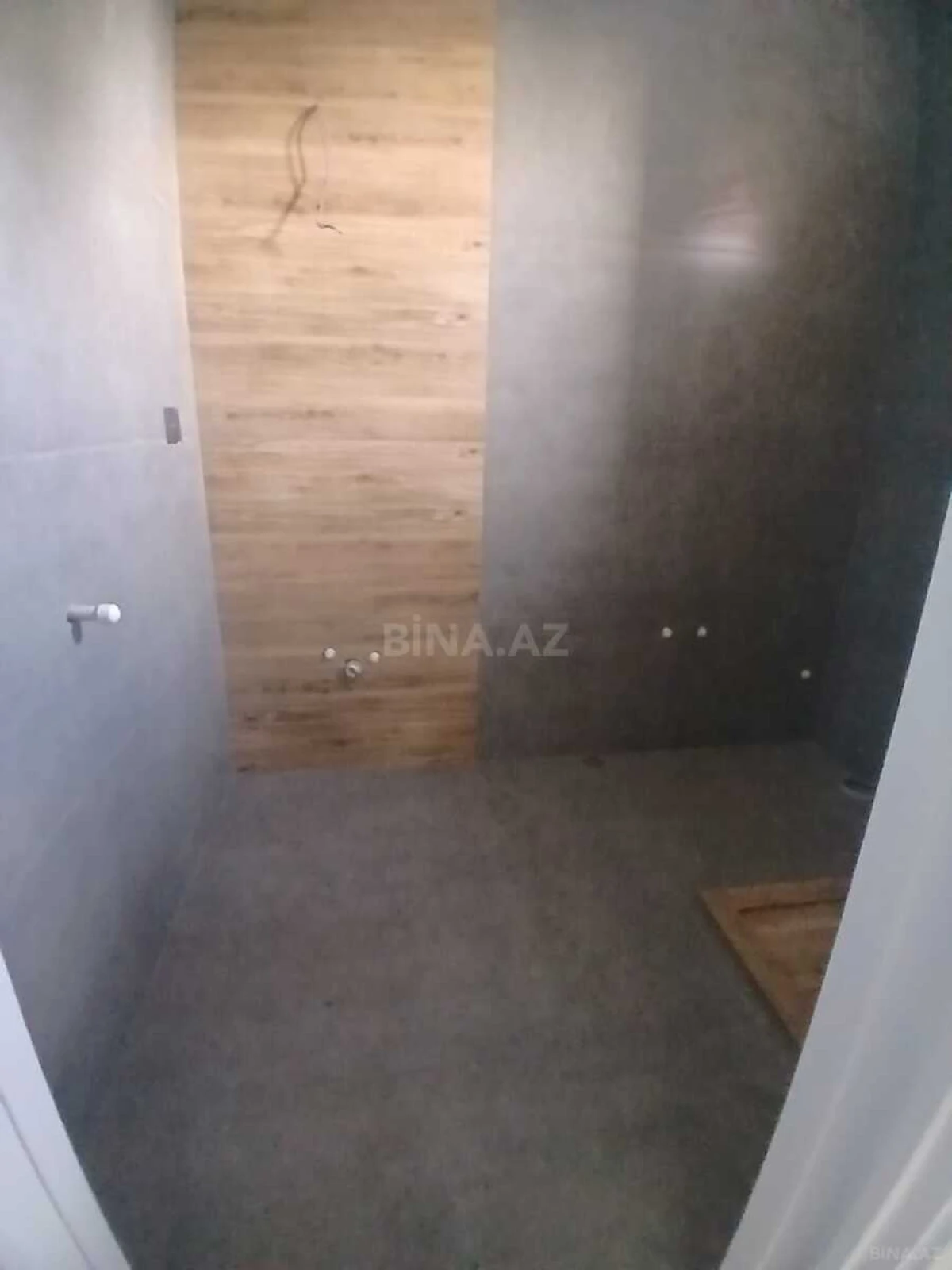 Satılır 5 otaqlı həyət evi 220 m²