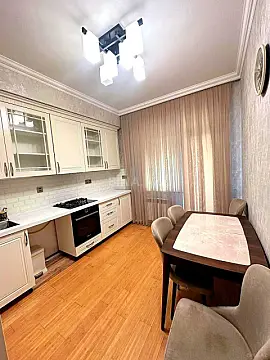 Satılır 2 otaqlı mənzil 75.5 m²