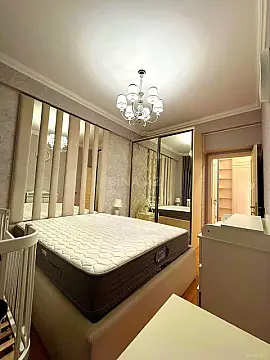 Satılır 2 otaqlı mənzil 75.5 m²