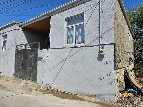 Satılır 3 otaqlı həyət evi 70 m²