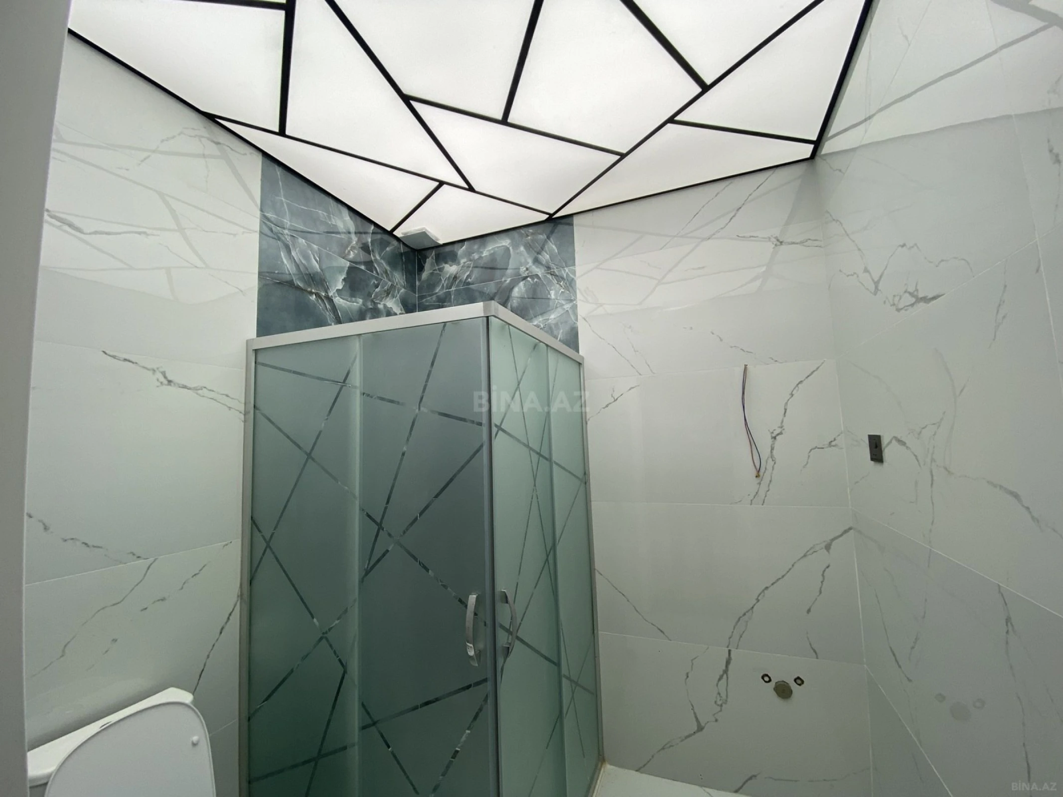 Satılır 4 otaqlı həyət evi 160 m²