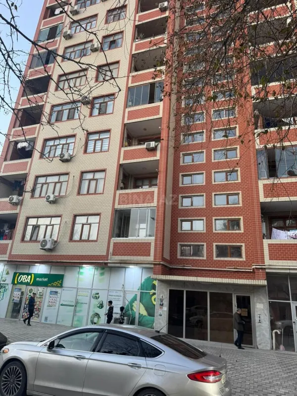 Kirayə verilir 2 otaqlı mənzil 85 m²