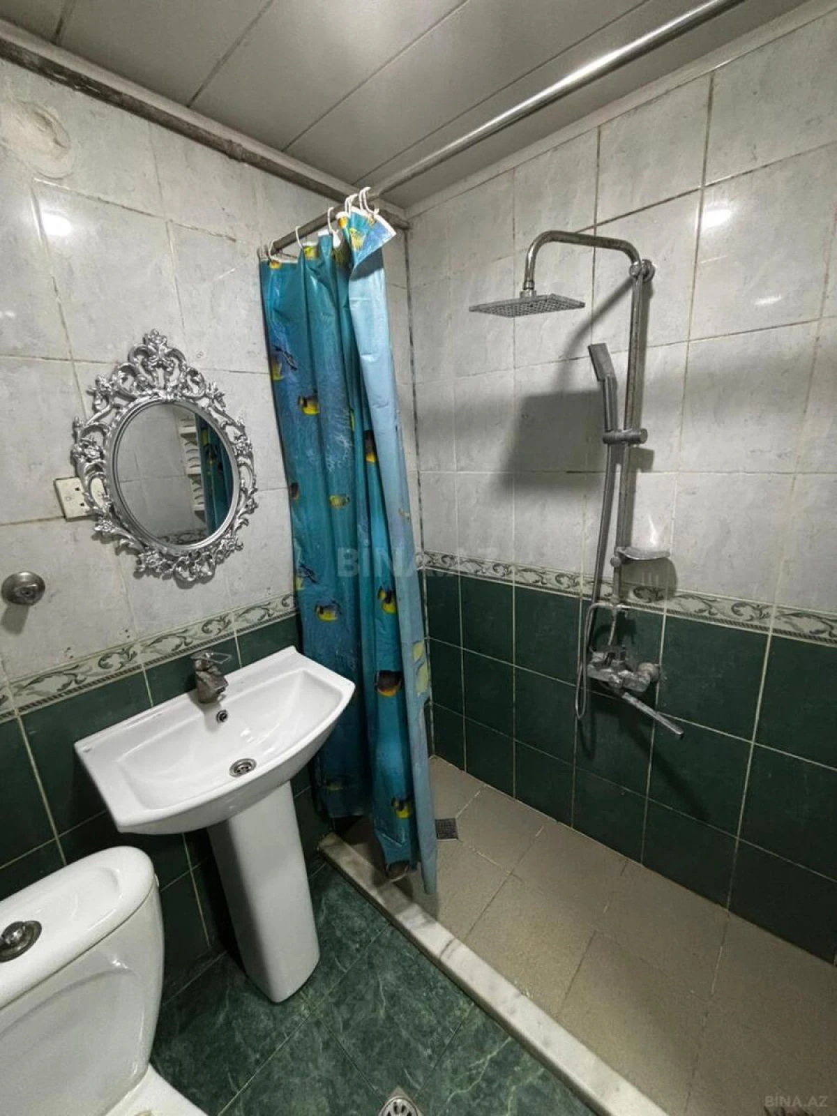 Satılır 2 otaqlı mənzil 105 m²
