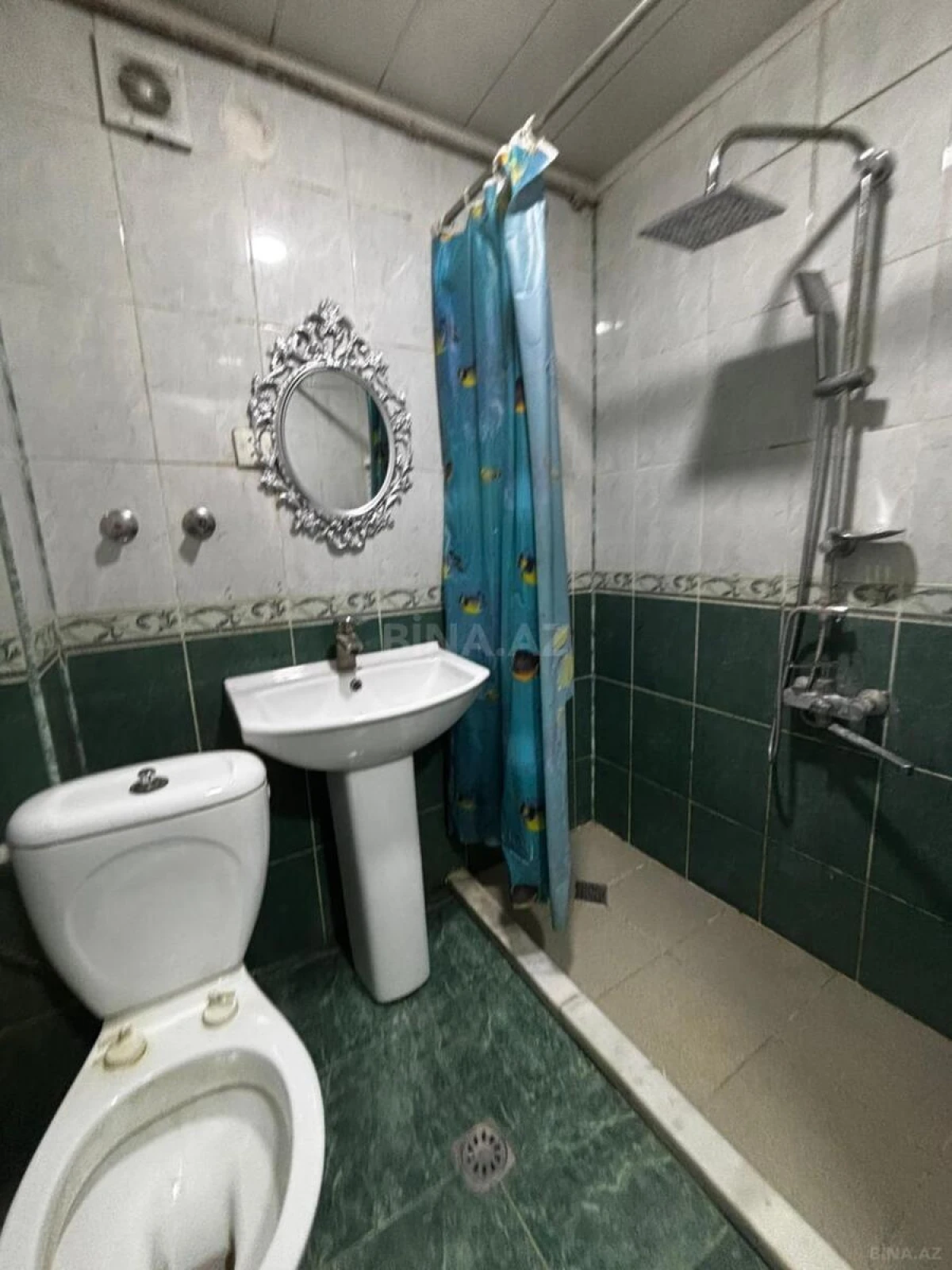 Satılır 2 otaqlı mənzil 105 m²