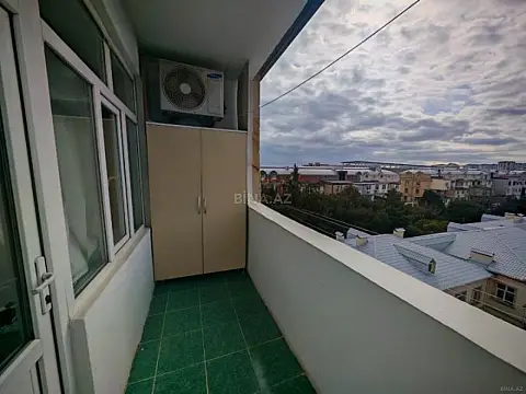 Satılır 1 otaqlı mənzil 44 m²
