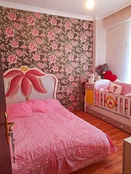 Satılır 3 otaqlı mənzil 82 m²