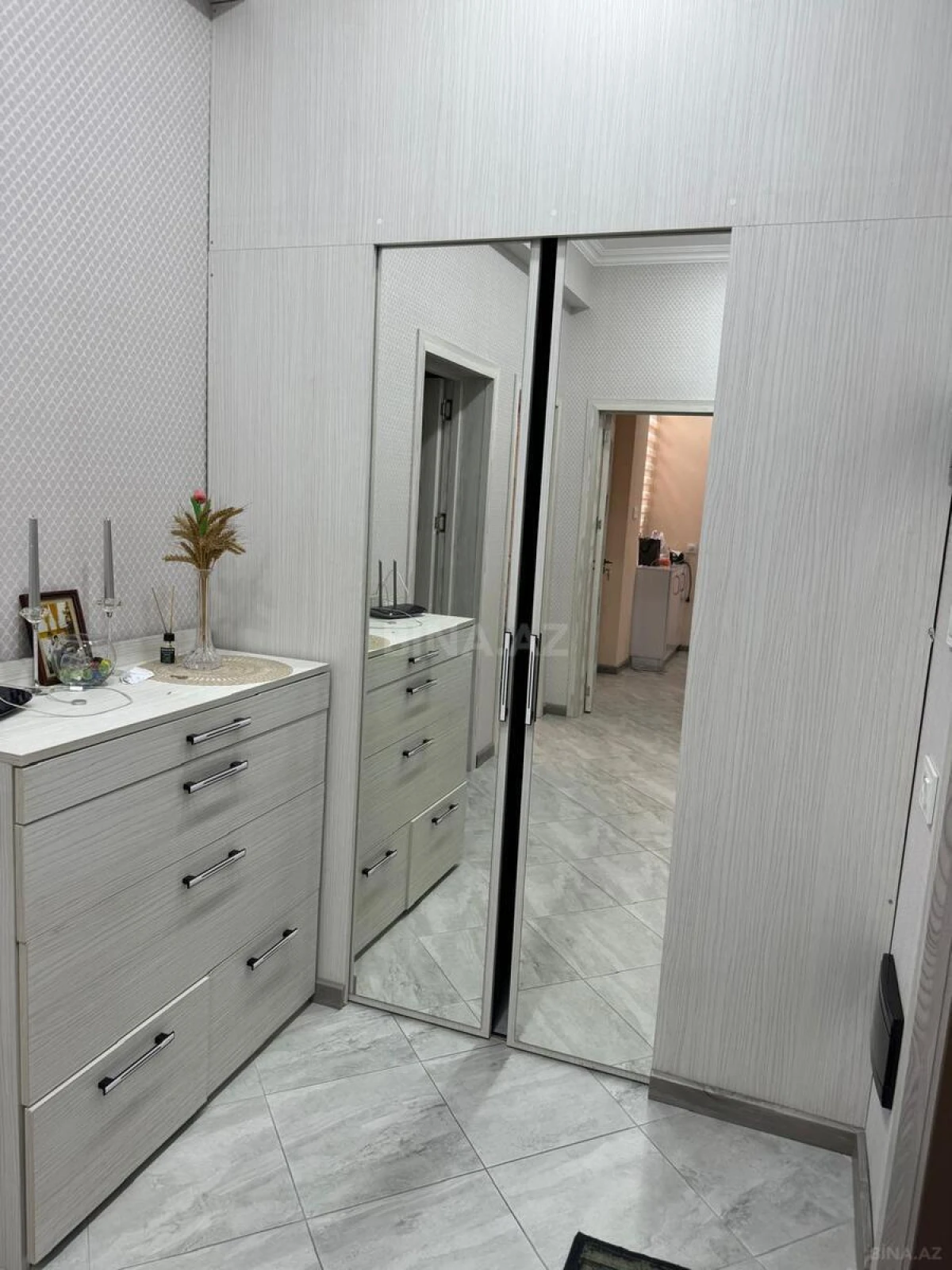 Kirayə verilir 3 otaqlı mənzil 95 m²