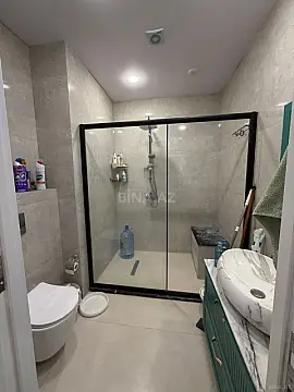Satılır 2 otaqlı mənzil 58 m²