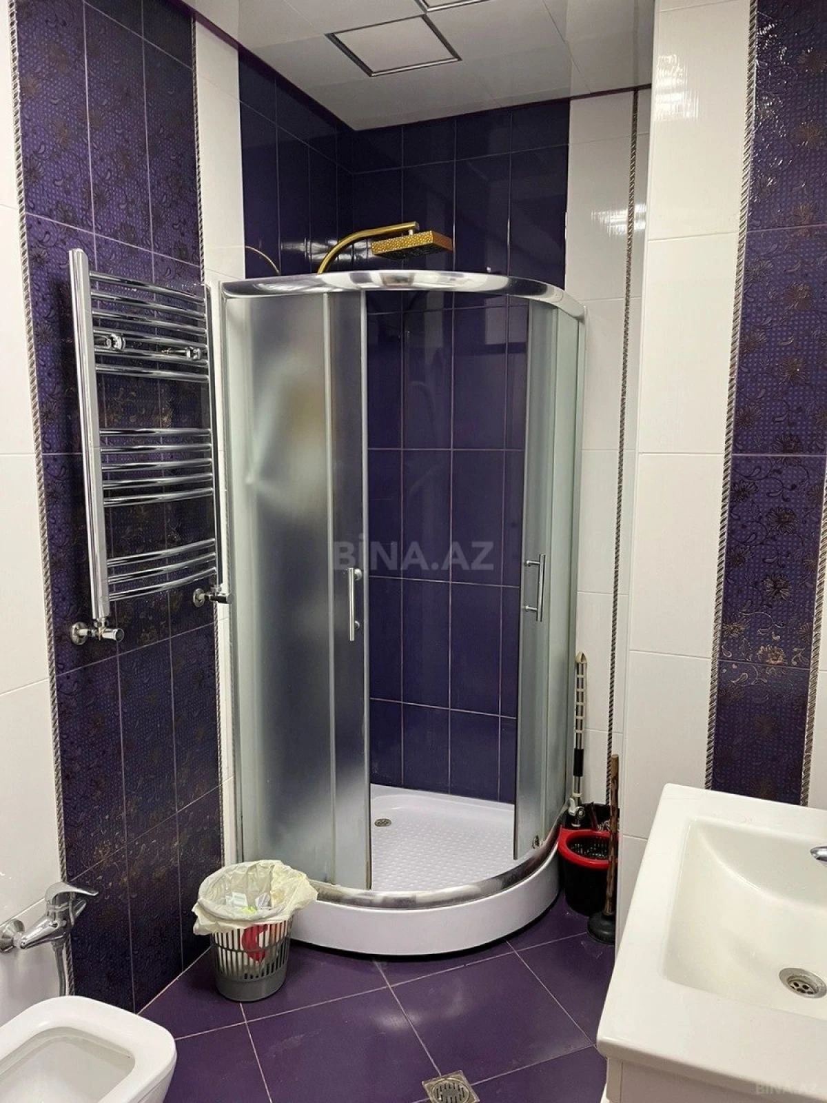 Kirayə verilir 2 otaqlı mənzil 71 m²