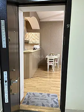 Kirayə verilir 2 otaqlı mənzil 71 m²