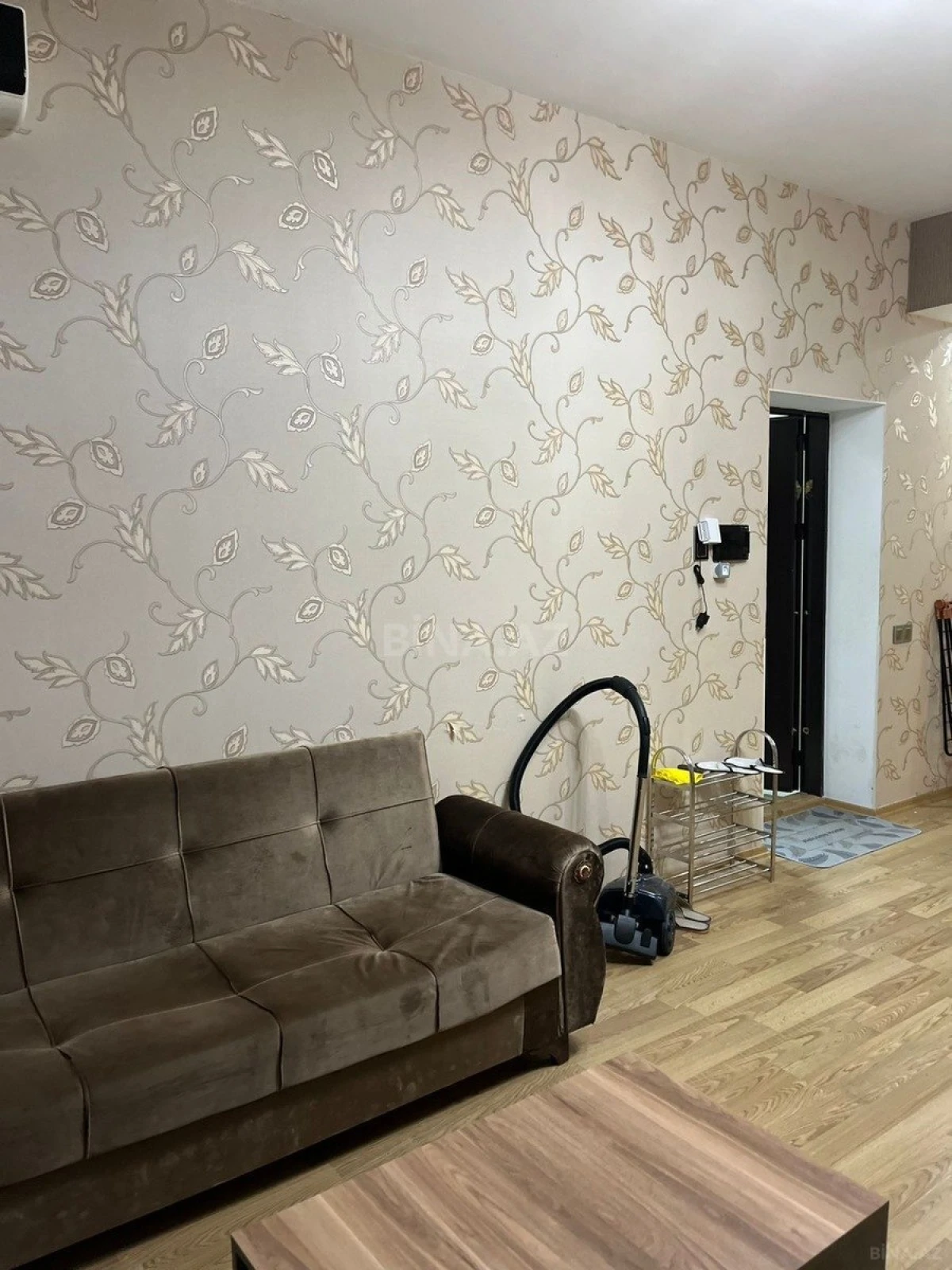 Kirayə verilir 2 otaqlı mənzil 71 m²
