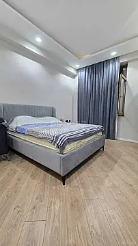 Satılır 3 otaqlı mənzil 122 m²
