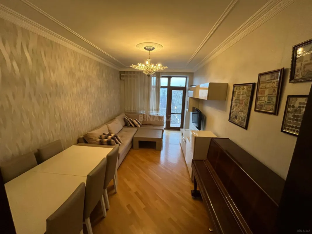 Satılır 2 otaqlı mənzil 60 m²