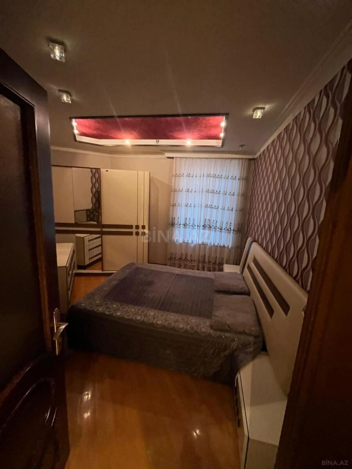 Satılır 2 otaqlı mənzil 60 m²