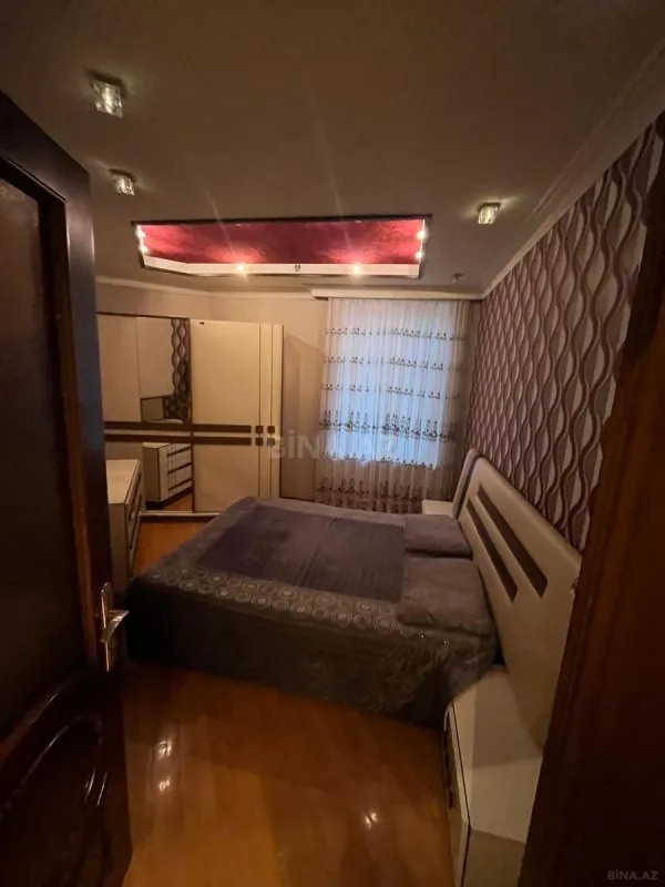 Satılır 2 otaqlı mənzil 60 m²