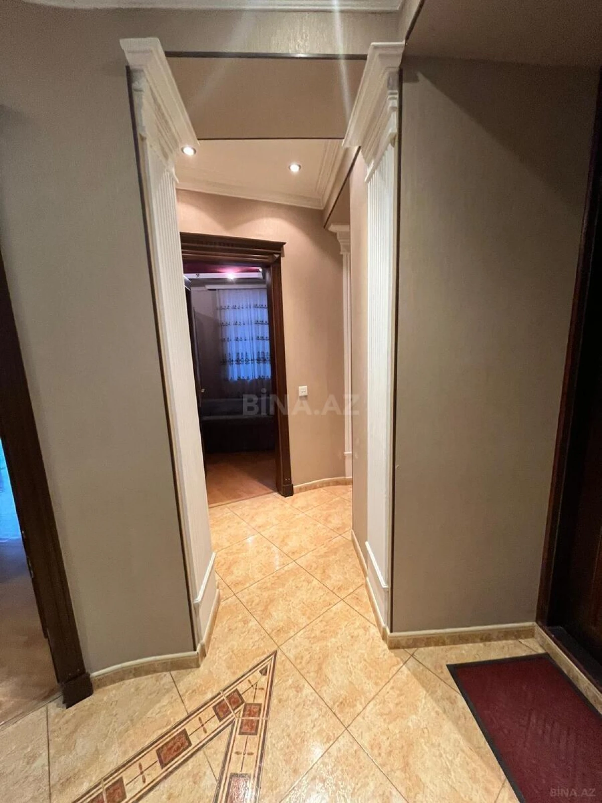 Satılır 2 otaqlı mənzil 60 m²