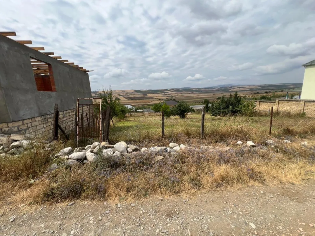 Satılır torpaq sahəsi 10 m²