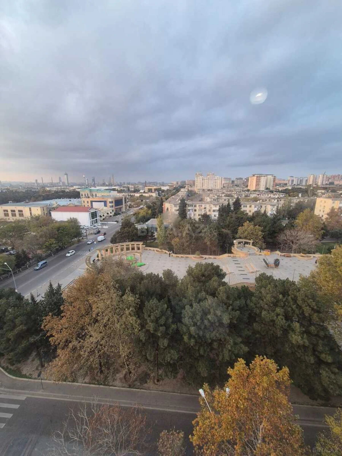 Satılır 2 otaqlı mənzil 55 m²