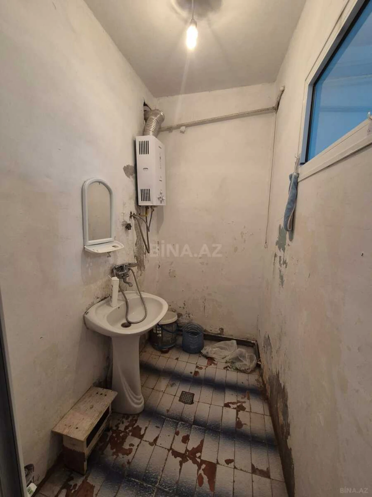 Satılır 2 otaqlı mənzil 55 m²