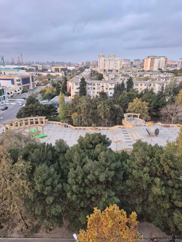 Satılır 2 otaqlı mənzil 55 m²