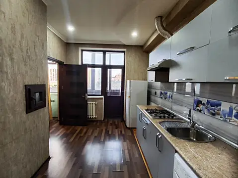 Kirayə verilir 3 otaqlı mənzil 86 m² — Bakı, Həzi Aslanov qəs. 3 otaq 86.00 m²