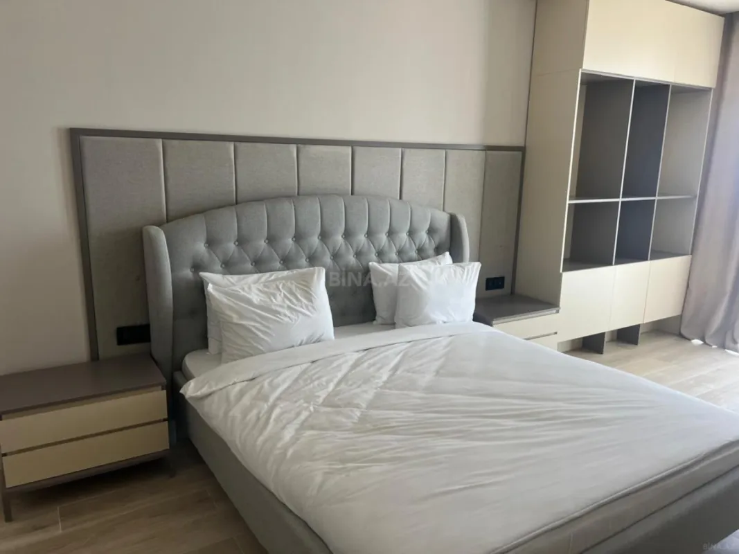Kirayə verilir 2 otaqlı mənzil 92 m²