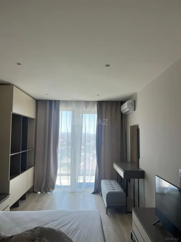 Kirayə verilir 2 otaqlı mənzil 92 m²