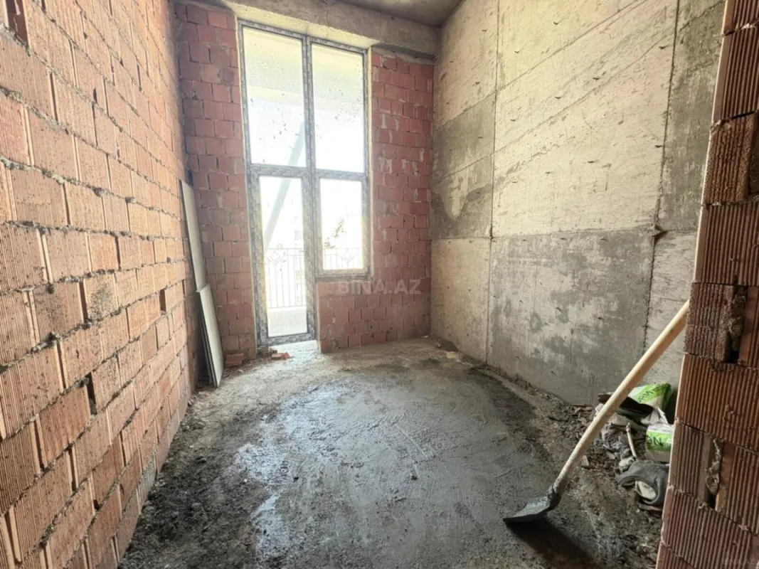 Satılır 3 otaqlı mənzil 106 m²