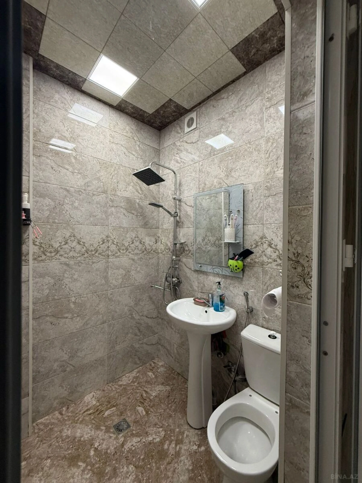 Satılır 3 otaqlı mənzil 78 m²