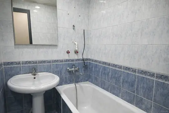 Satılır 2 otaqlı mənzil 50 m²