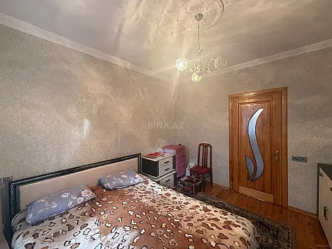 Satılır 2 otaqlı mənzil 55 m²