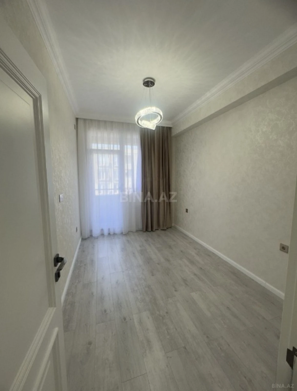 Satılır 2 otaqlı mənzil 50 m²
