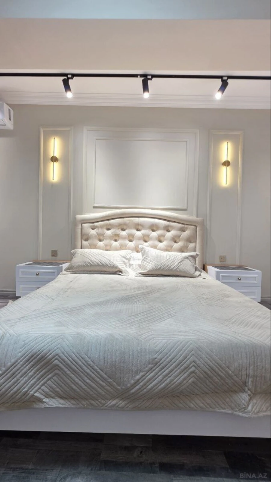 Satılır 2 otaqlı mənzil 98 m²