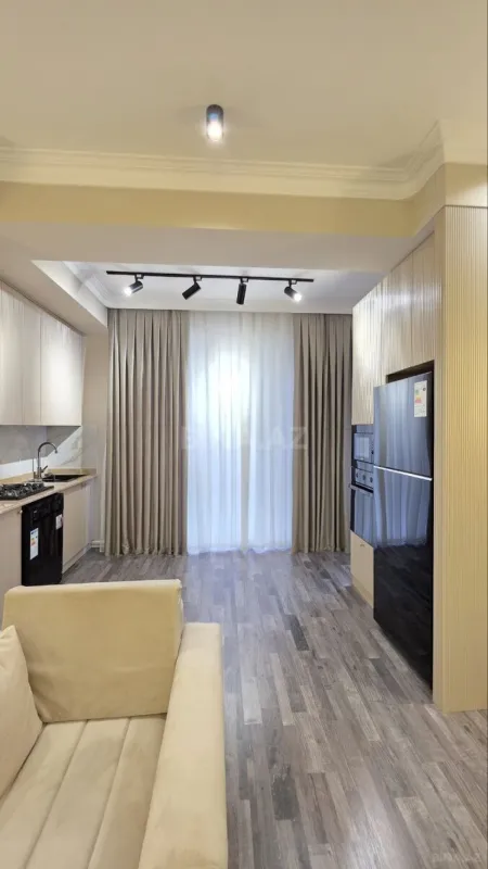 Satılır 2 otaqlı mənzil 98 m²