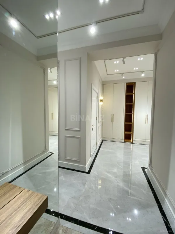 Kirayə verilir 3 otaqlı mənzil 130 m²